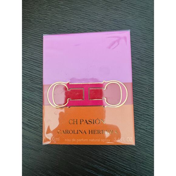Carolina Herrera CH Pasión Eau de Parfum (100 ml / 3.4 oz) - Picture 1 of 1